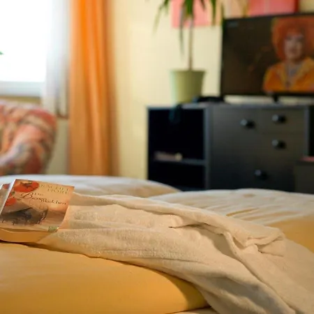 Metzgerei Stoeberl Otel 3*